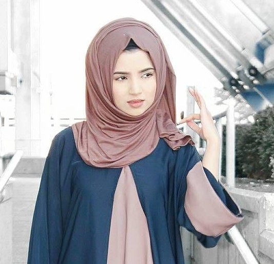 Hijab H01027